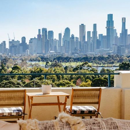 Spectacular Views Over Albert Park 멜번 외부 사진