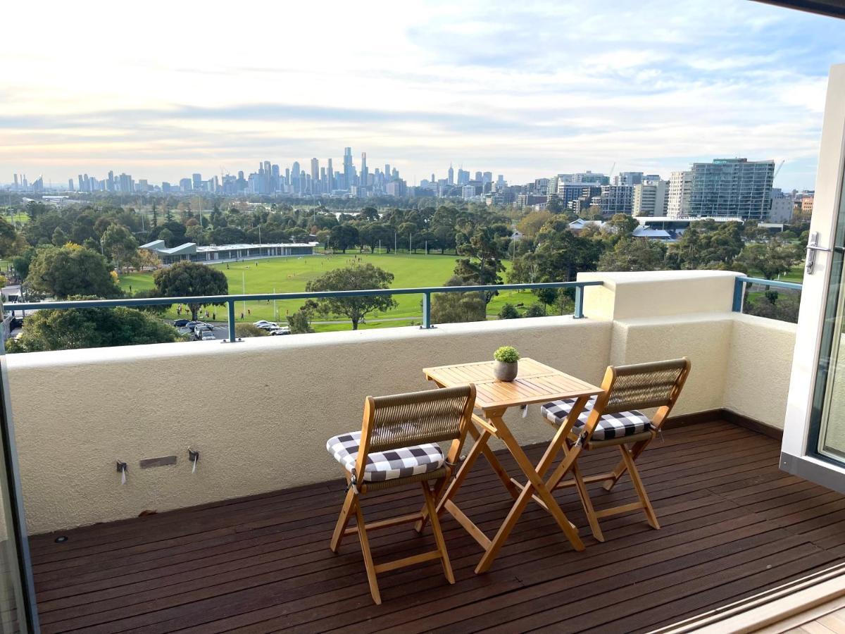Spectacular Views Over Albert Park 멜번 외부 사진
